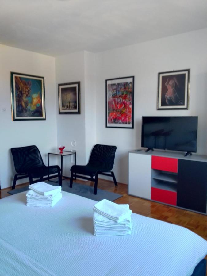 Art Studio Airport Zagreb Velika Gorica Bagian luar foto